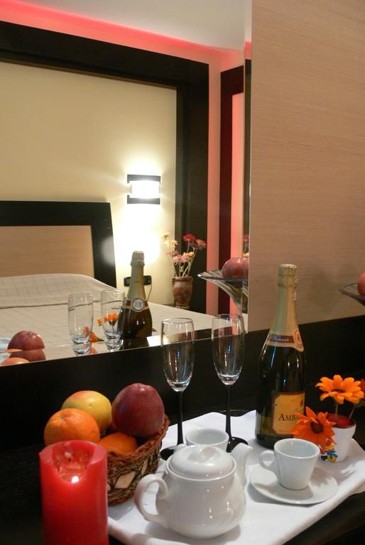 Vlora International 5*