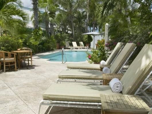 Paradera Park 3*