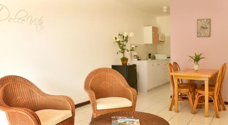 Pega Pega Apartments 2*