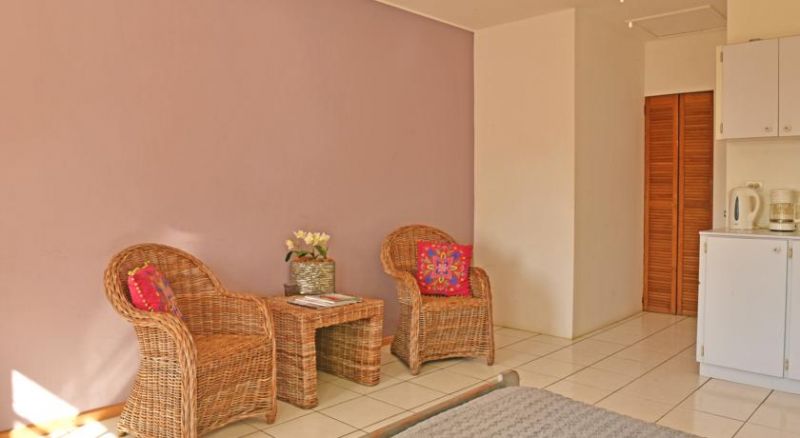 Pega Pega Apartments 2*