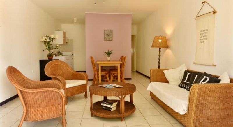Pega Pega Apartments 2*