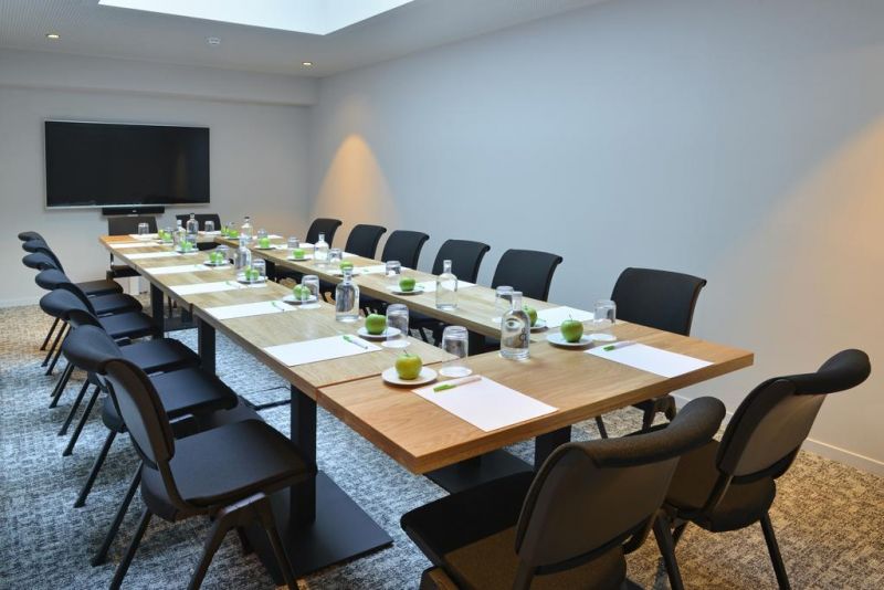 Courtyard Brussels Eu 4*