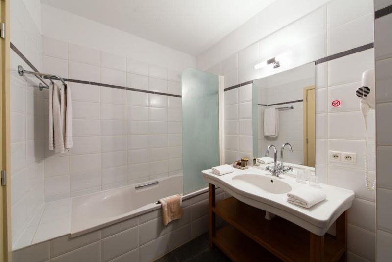 Ghent River Hotel 4*