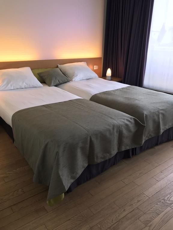 Hotel 322 Lambermont 3*