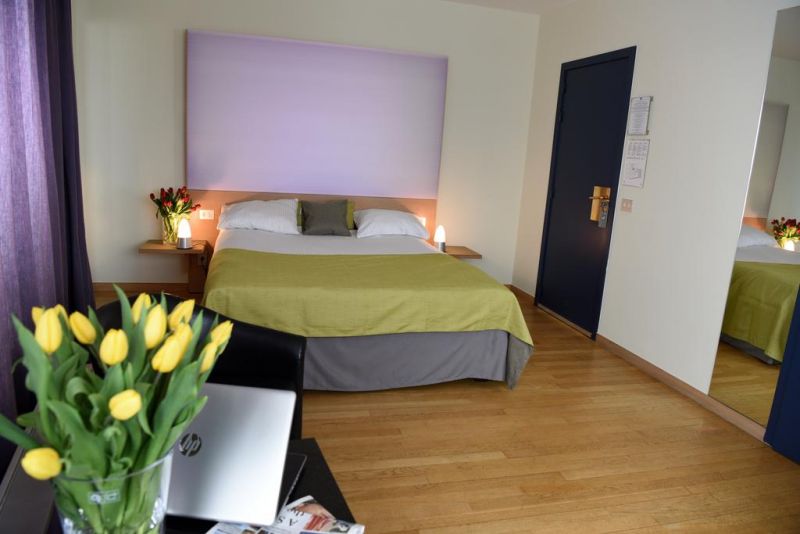 Hotel 322 Lambermont 3*