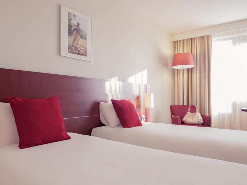 Mercure Brussels Airport 3*