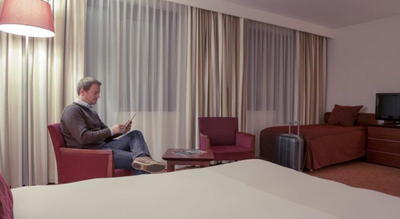 Mercure Brussels Airport 3*
