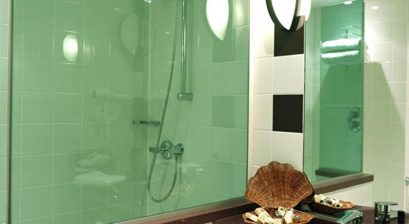 Mercure Brussels Airport 3*