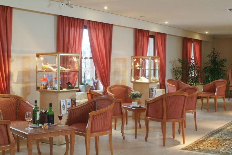 Rosenburg 4*