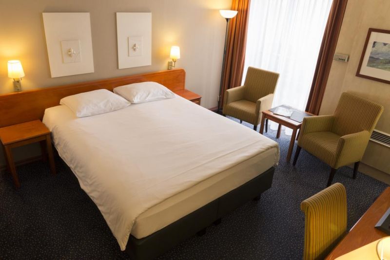 Van Der Valk Hotel Antwerp 4*