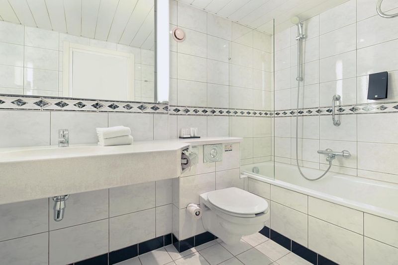 Van Der Valk Hotel Antwerp 4*