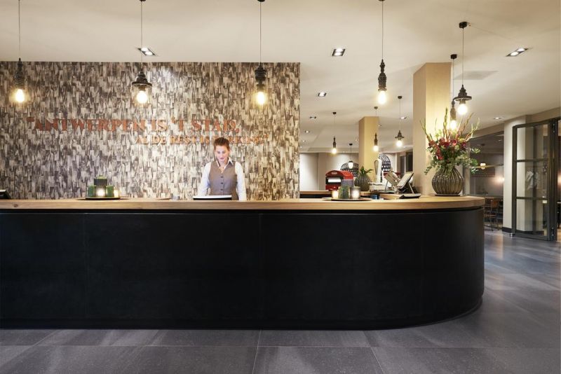 Van Der Valk Hotel Antwerp 4*