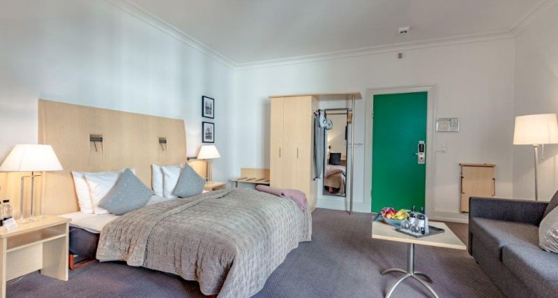Best Western Hotel Hebron 3*