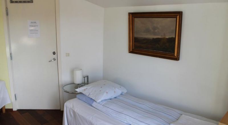 Lavilla Guesthouse 2*