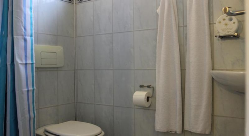 Lavilla Guesthouse 2*