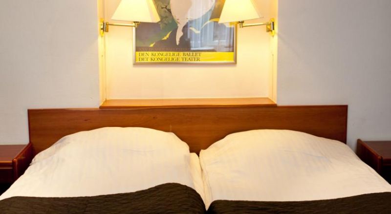 Saga Hotel 2*
