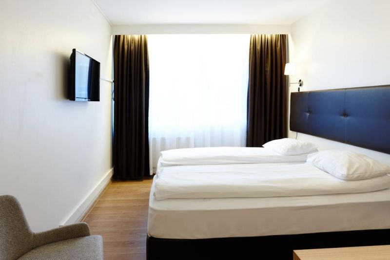 Fosshotel Lind 3*