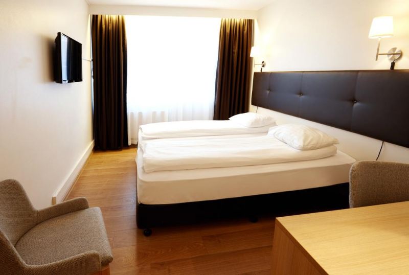 Fosshotel Lind 3*