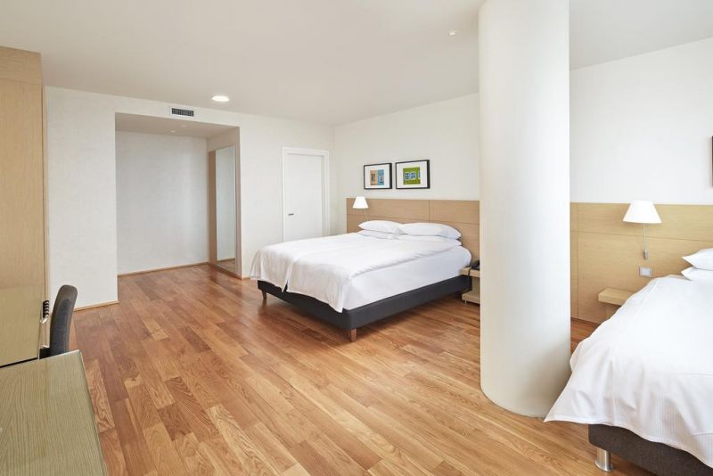 Hilton Reykjavik Nordica 4*