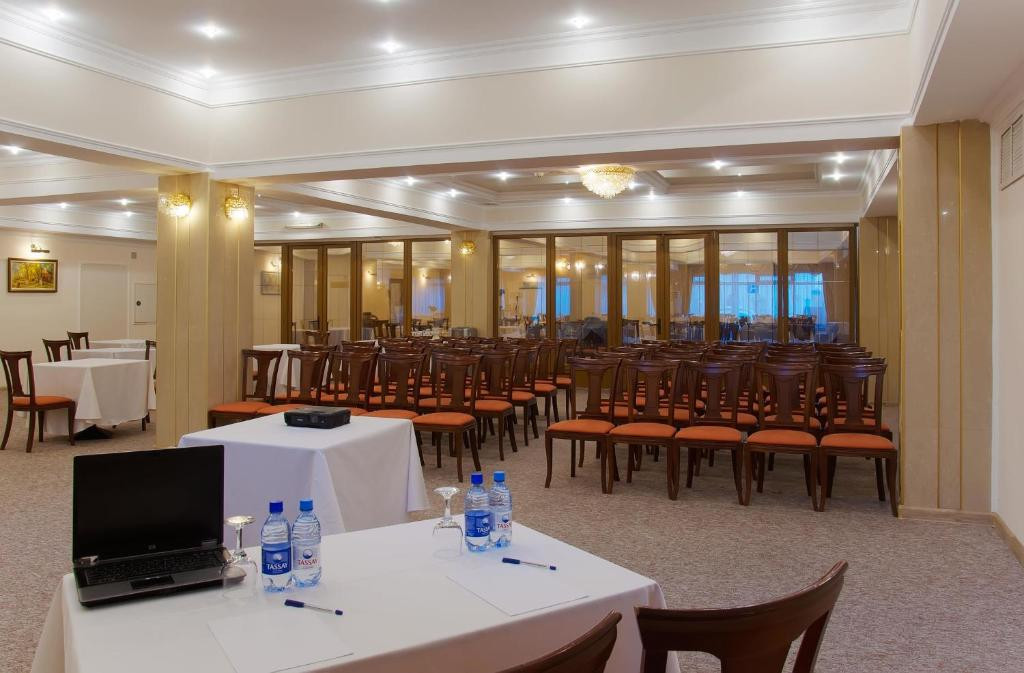 Astana International 4*