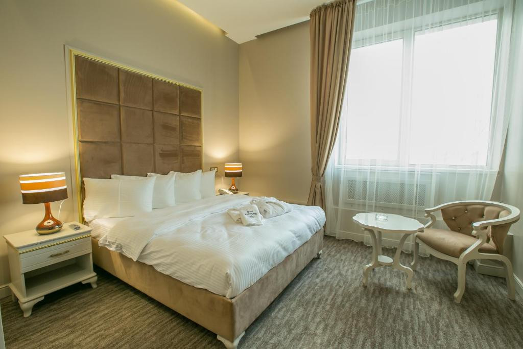 Grand Sapphire 4*