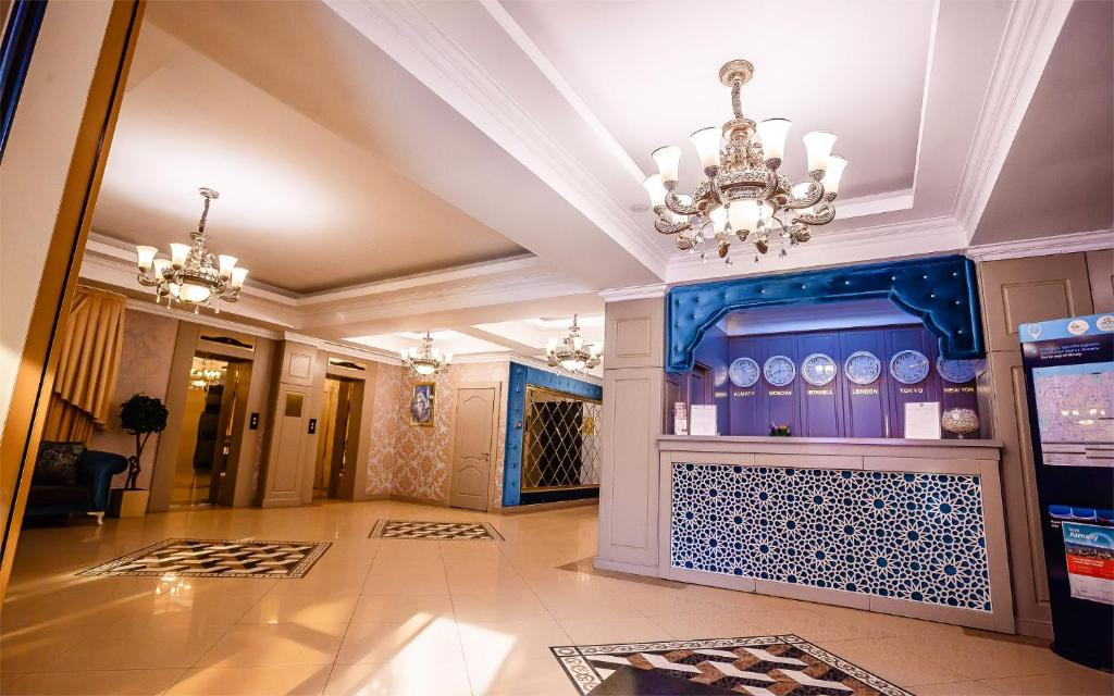 Grand Sapphire 4*