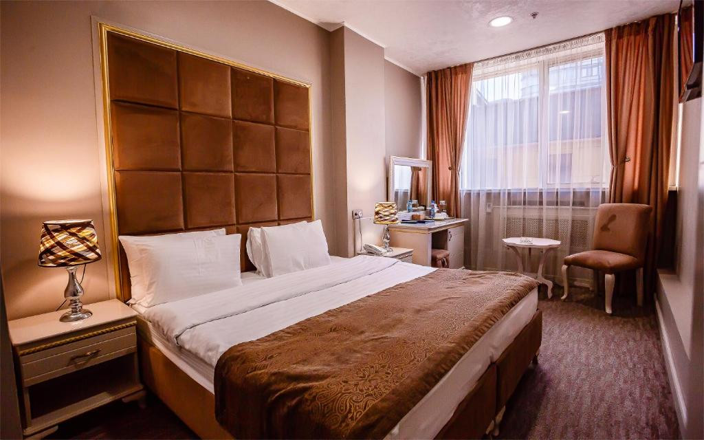Grand Sapphire 4*