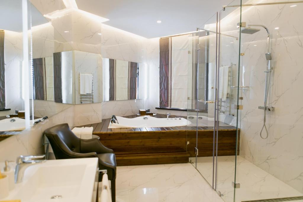 Kazakhstan 4*