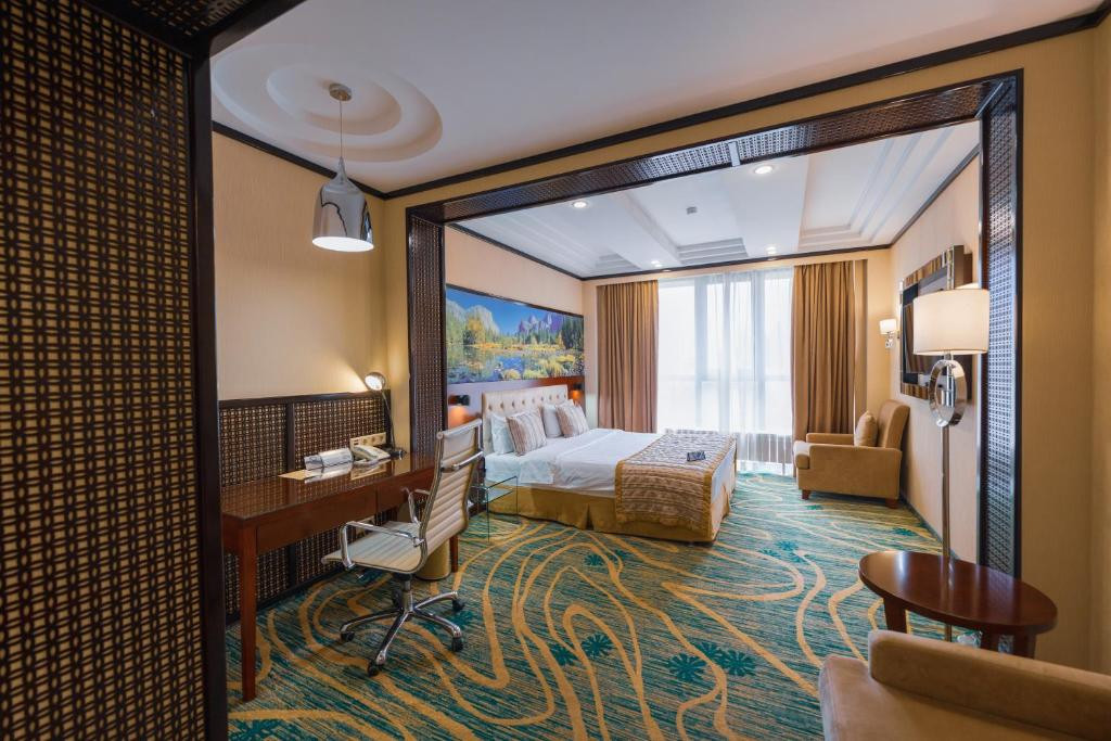 Kazzhol Hotel 4*