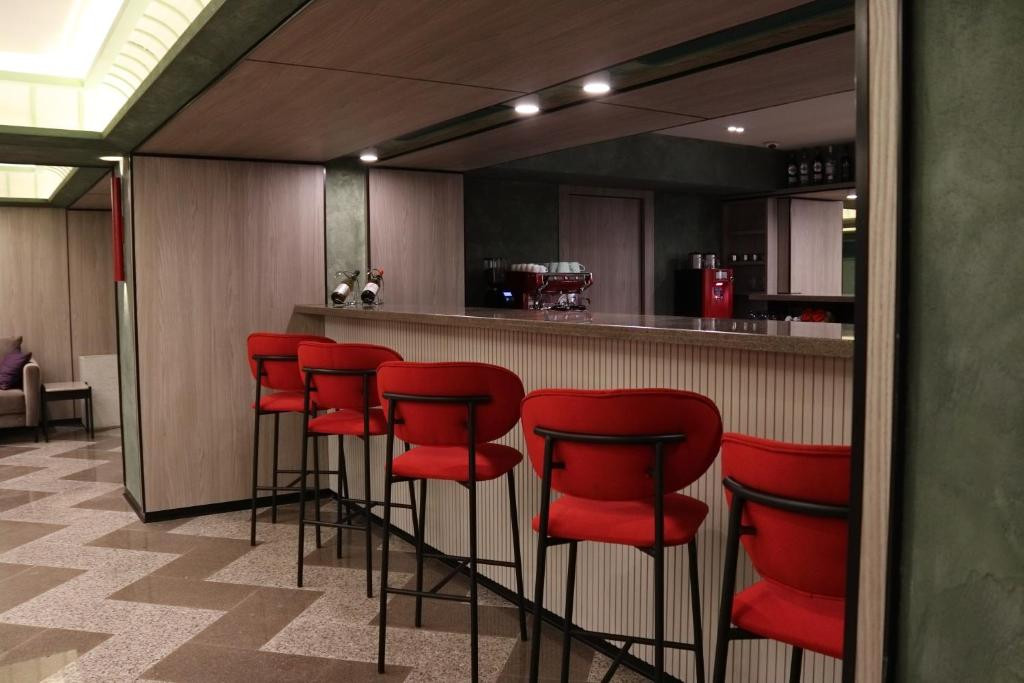Kazzhol Hotel 4*