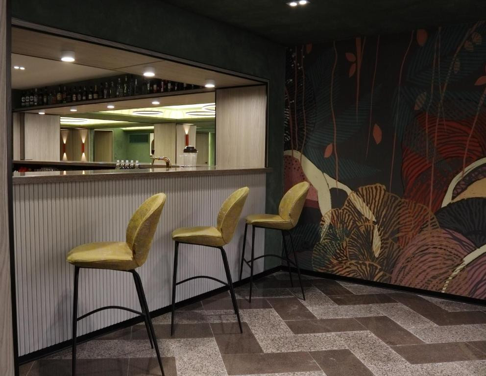 Kazzhol Hotel 4*