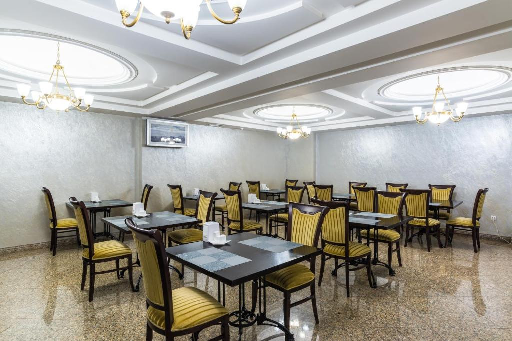 Royal Park Hotel 3*