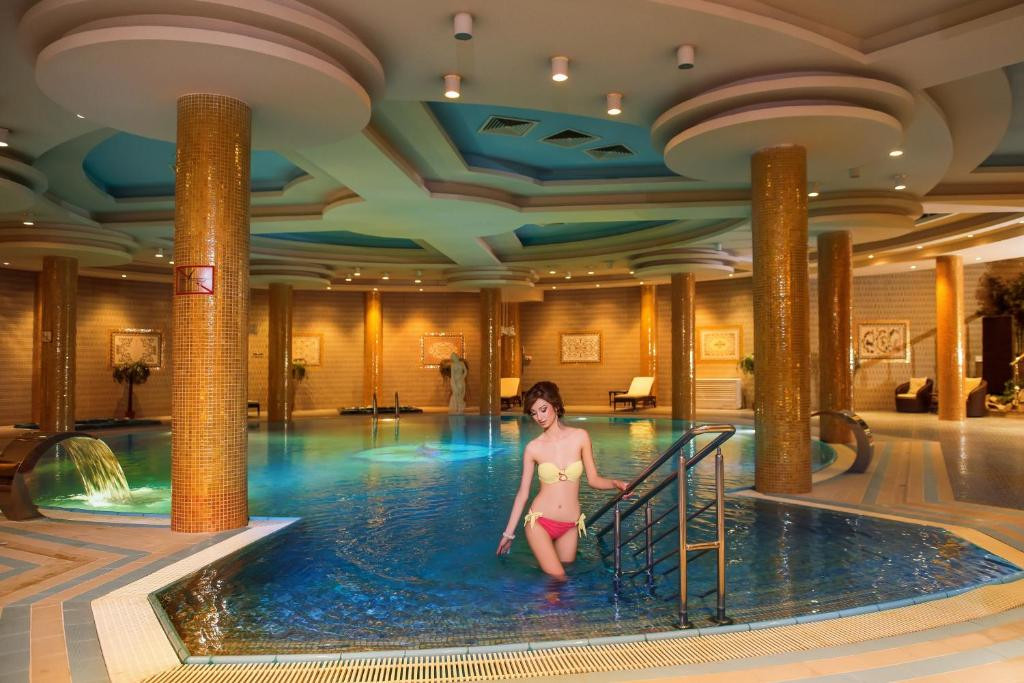 Royal Tulip Almaty 5*