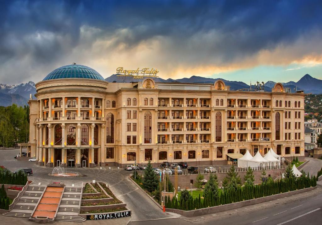 Royal Tulip Almaty 5*