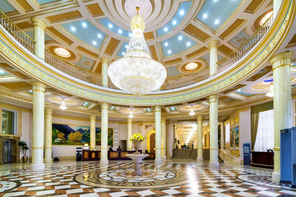 Royal Tulip Almaty 5*