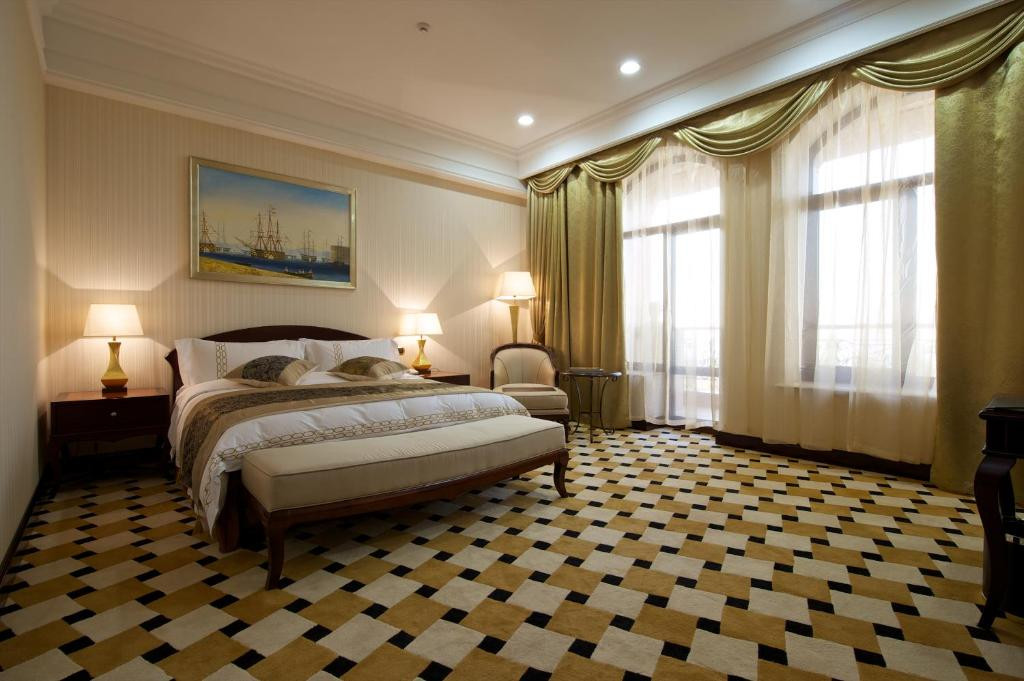 Royal Tulip Almaty 5*