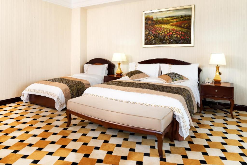 Royal Tulip Almaty 5*