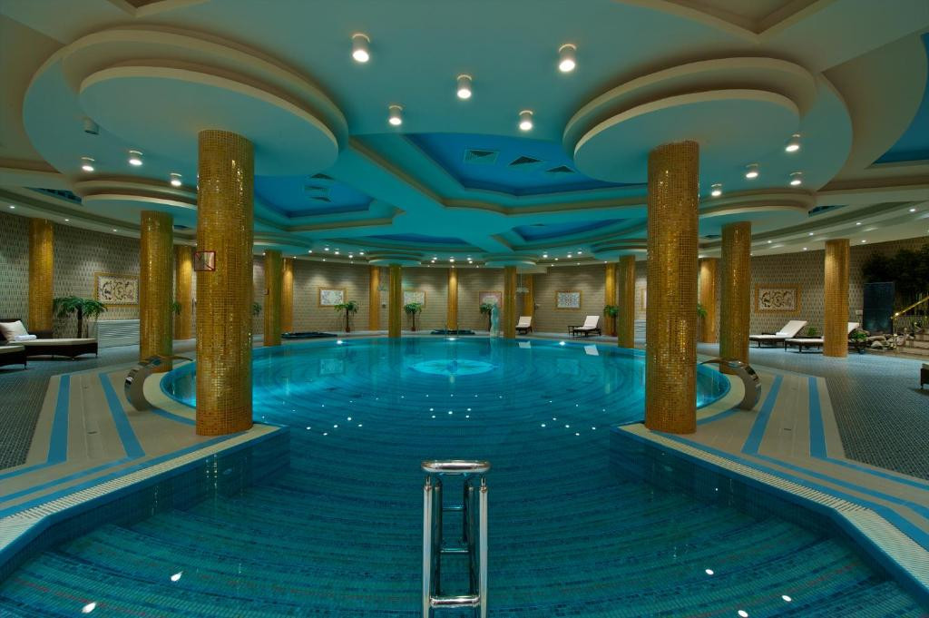 Royal Tulip Almaty 5*