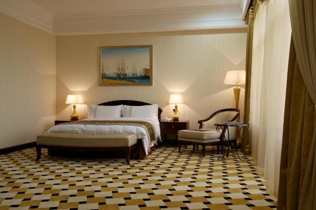 Royal Tulip Almaty 5*