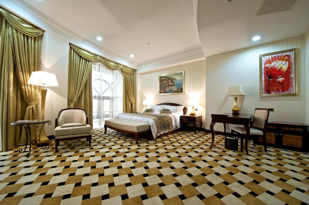Royal Tulip Almaty 5*