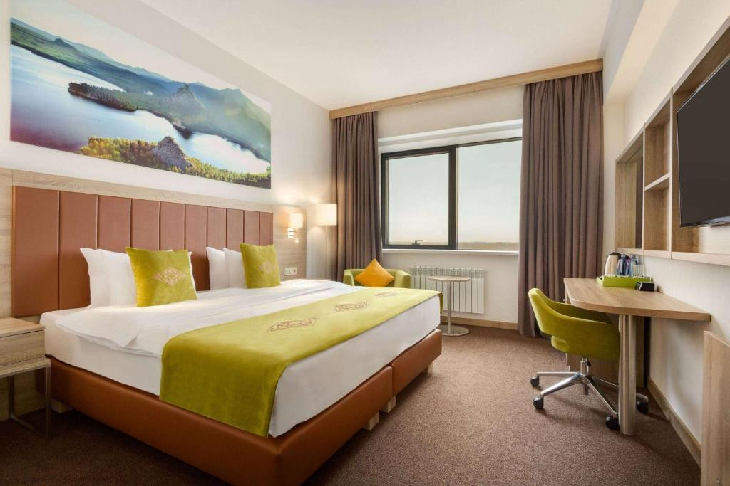 Wyndham Garden Astana 4*