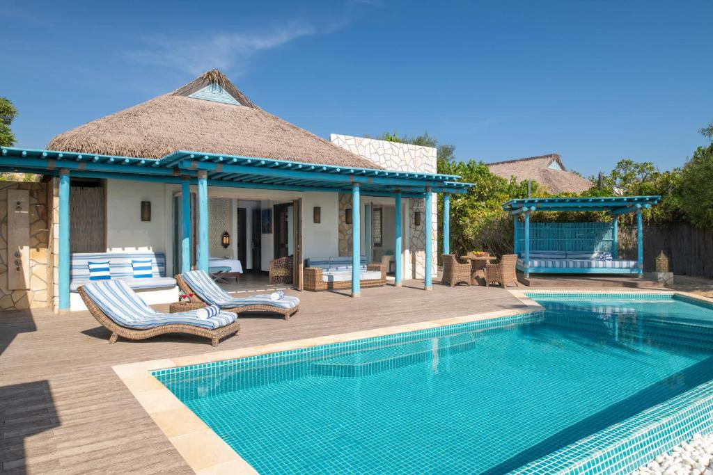 Banana Island Resort By Anantara 5*