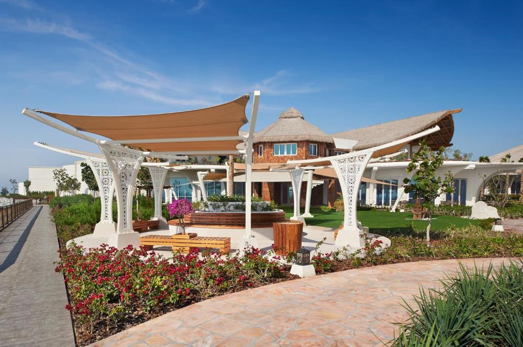 Banana Island Resort By Anantara 5*