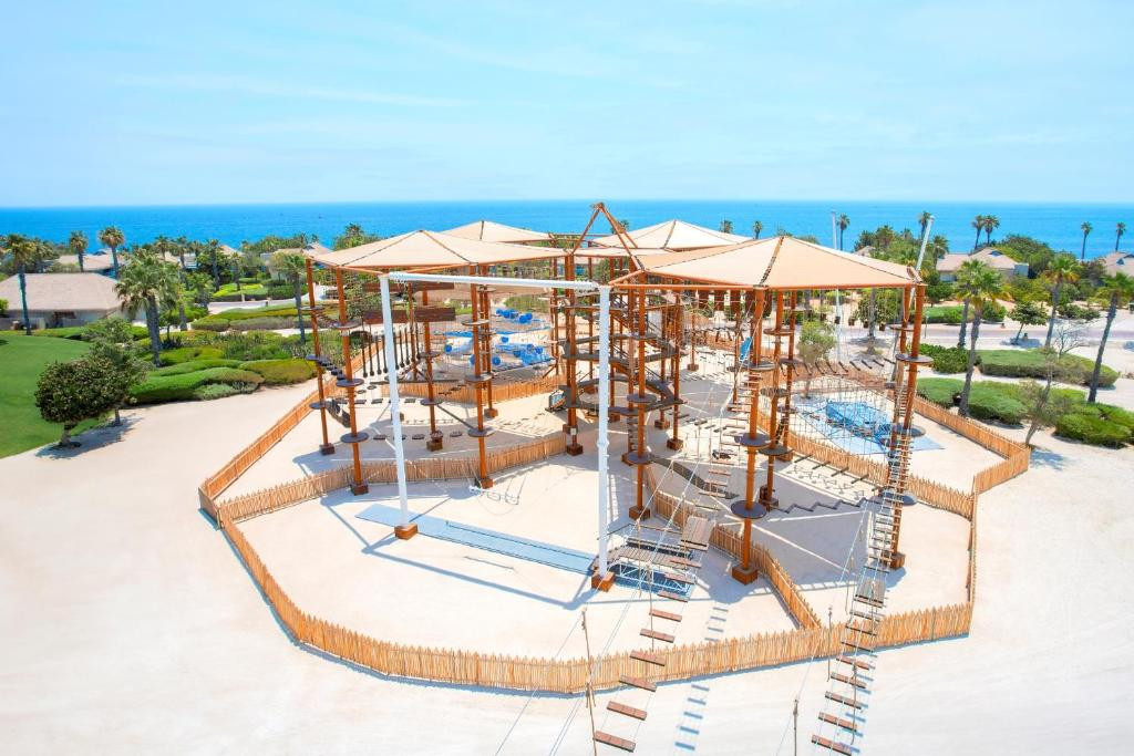 Banana Island Resort By Anantara 5*