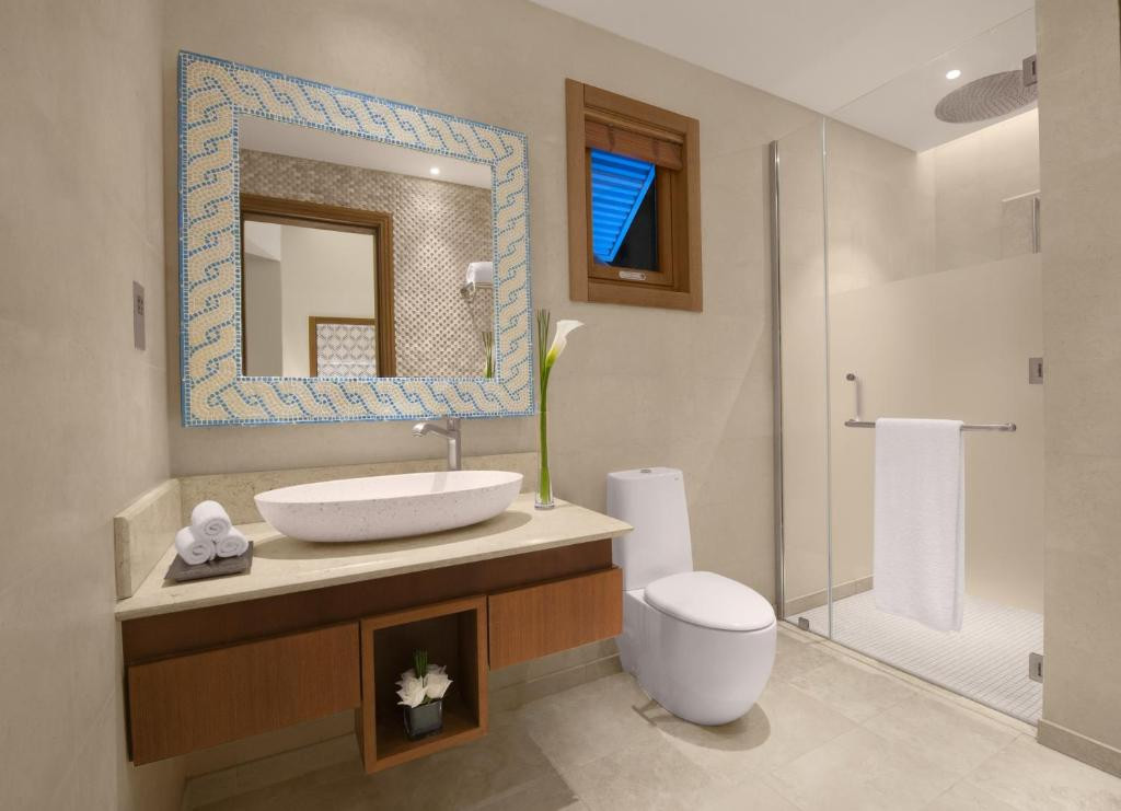 Banana Island Resort By Anantara 5*
