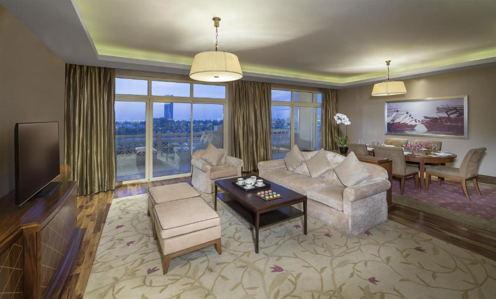 Grand Hyatt Doha Hotel & Villas 5*