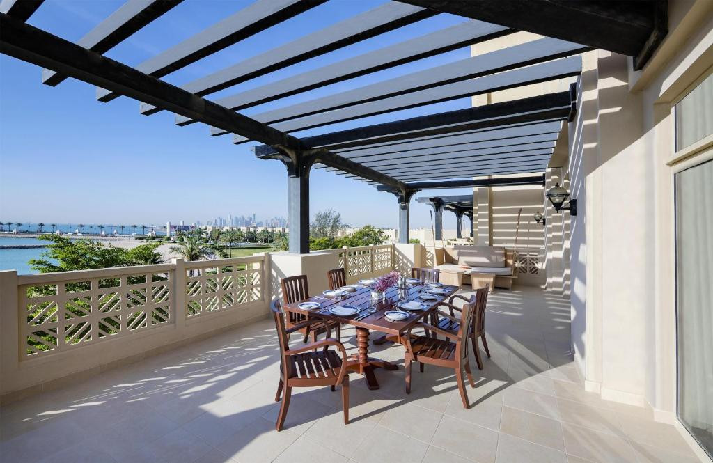 Grand Hyatt Doha Hotel & Villas 5*