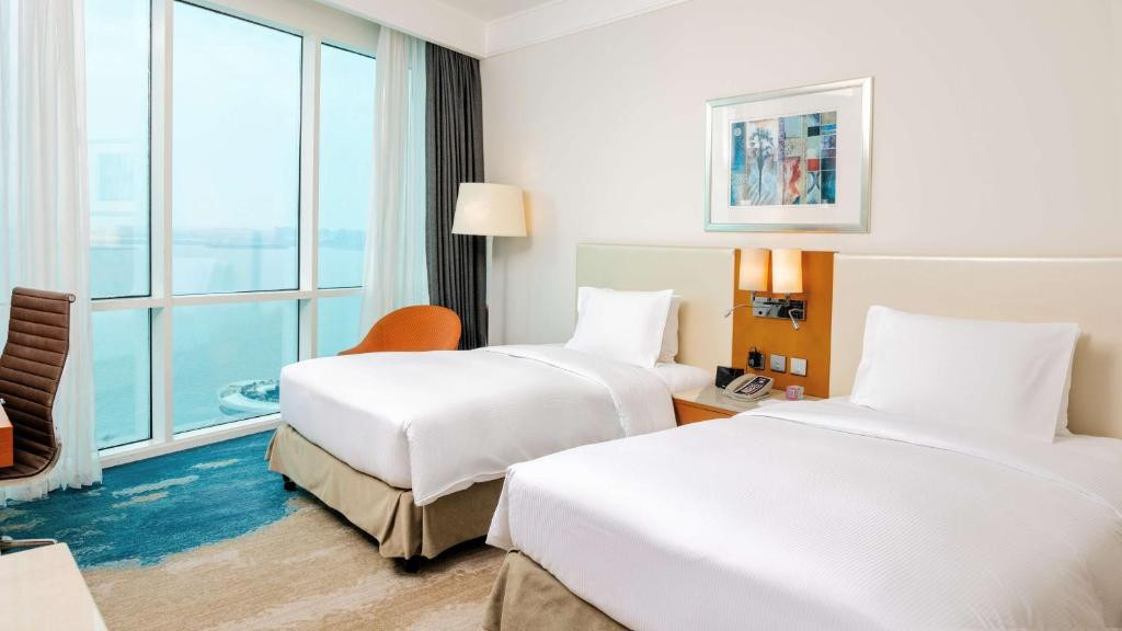 Hilton Doha 5*