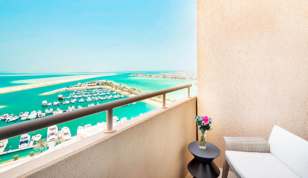 The Ritz Carlton Doha 5*