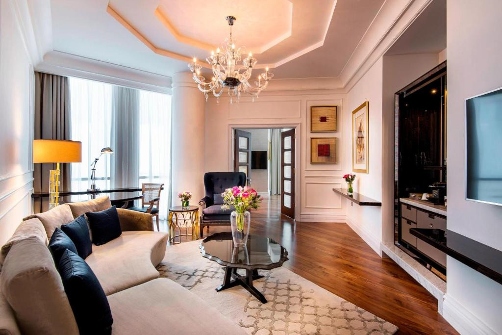 The Ritz Carlton Doha 5*